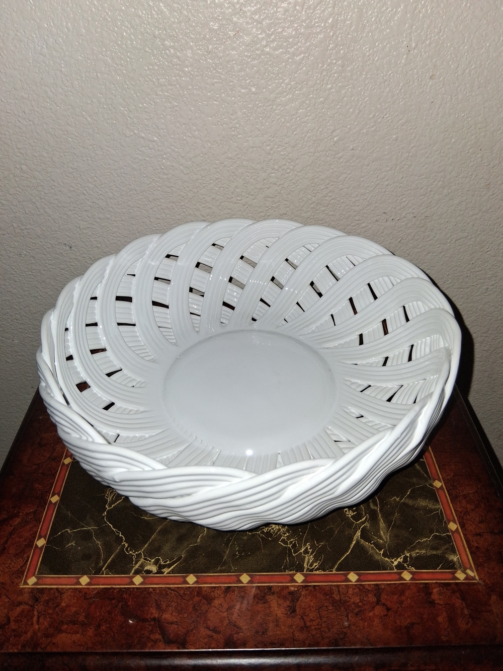 Nordstrom White Decorative Woven Ceramic Bowl - Home Dining 9in Wide
